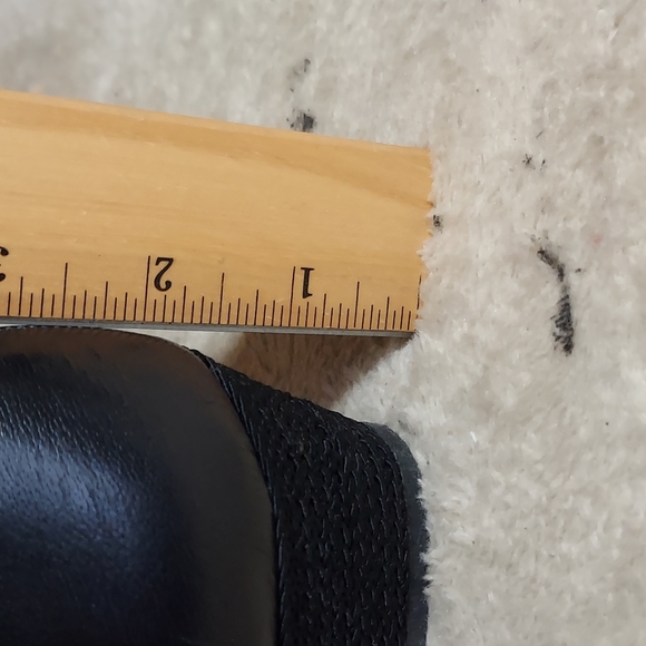 Sesto Meucci Black Flats with Pleated Design - Picture 11 of 15